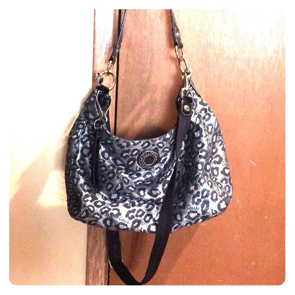 Metallic cheetah print Coach purse w/ WALLET!